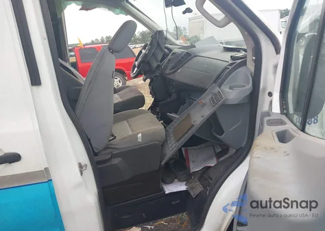 2018 Ford Transit-250 z USA, uszkodzony, nr VIN 1FDYR2CM7JKB33276